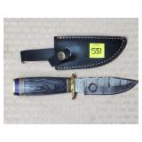 Damascus Steel Knife w/ Leather Sheath