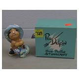 PenDelfin Hand Painted Stonecraft Whopper Figure
