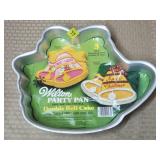 1979 Wilton Double Bell Aluminum Cake Pan