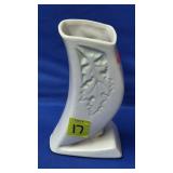 Roseeville Pottery Sihouette Leaf Vase 781-6