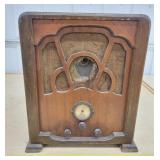 Tatro (made in Decorah) Antique Wood Radio