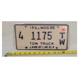 1989 Illinois Tow Truck License Plate - Metal
