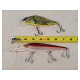 2 Fishing Lures 7"