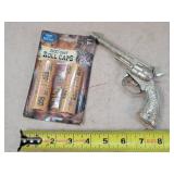 Cheif Cap Pistol & Roll Caps