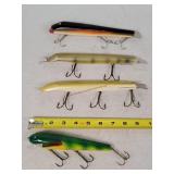 4 Fishing Lures 7" to 10"