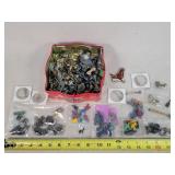 Vintage Pot Medal Toy Prizes / Charms