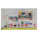 Vintage Cracker Jack Toy Prizes / Charms
