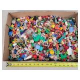 Vintage Toy Prizes / Charms