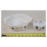 USA Around the Atomic Snowflake Casserole Dish