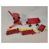 1/16 Parts IH Tractors, Mixer Mill, Flare Wagon
