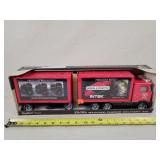 Nylint Sound Machine Tandem Delivery Truck