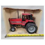 1/16 IH 5288 Tractor