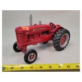 1/16 McCormick W-9 Tractor  - Heavy