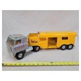 ERTL Semi & Horse Trailer