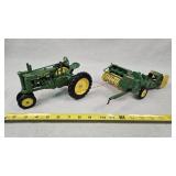 1/16 John Deere G Tractor & Square Baler - Played