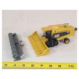 1/64 Cat Lexion 485 Combine