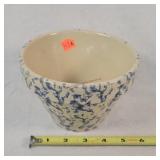 Roseville 6" Pottery Bowl