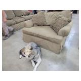 58" Love Seat with Pillows