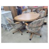 41 x 41 Table w/ 1 leaf w/ 4- Roller Chairs
