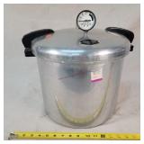 Presto 21 Qt. Pressure Cooker, Missing top weight