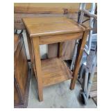Oak End Table,  18"W x 18"H x 19"D
