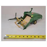 Vintage 1/16 John Deere Pull Type Combine