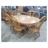High Quality 48" Round Oak Table w/ 6 Chairs