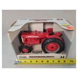 1/16 IH International 650 Diesel Tractor