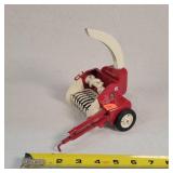 Vintage 1/16 IH Forage Harvester - Nice
