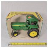 1/16 Generation II John Deere Tractor