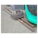 Vintage Horse Shoe Set
