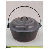 Mi-Pet Cast Iron Dutch Oven 10" Dia
