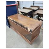Virginia Maid Cedar Chest, 42" Wide
