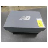 New Balance Mens Sz. 9 Sneakers