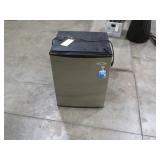 SPT Mini Fridge