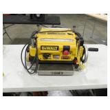DeWalt DW735 13' Planer
