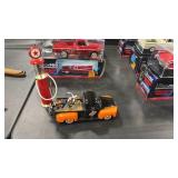 HARLEY DAVIDSON DIE CAST TRUCK W/ MOTORCYCLE &