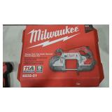 11A MILWAUKEE DEEP CUT VARIABLE SPEED BAND SAW KIT