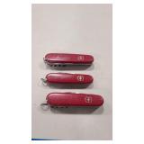 3 SWISS ARMY POCKET KNIVES