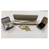 GROUP OF STERLING .925 JEWELRY