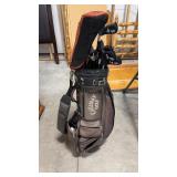 CALLAWAY GOLF BAG W/ TAYLOR MADE GOLF CLUBS