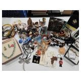 ASSORTED COSTUME JEWELRY