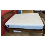 SCOTT LIVING BY RESTONIC QUEEN MATTRESS & BOX