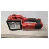 18V MILWAUKEE SEARCH LIGHT