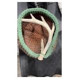 CROCHET BASKET W/ ANTLER