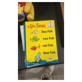 8 DR. SEUSS BOOKS