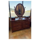 DAVIS CABINET CO. LILLIAN RUSSELL 7-DRAWER DRESSER