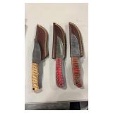 3 DAMASCUS STYLE KNIVES WITH SHEATH