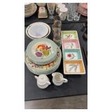 GROUP OF DISHWARE