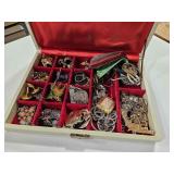 ASSORTED COSTUME JEWELRY